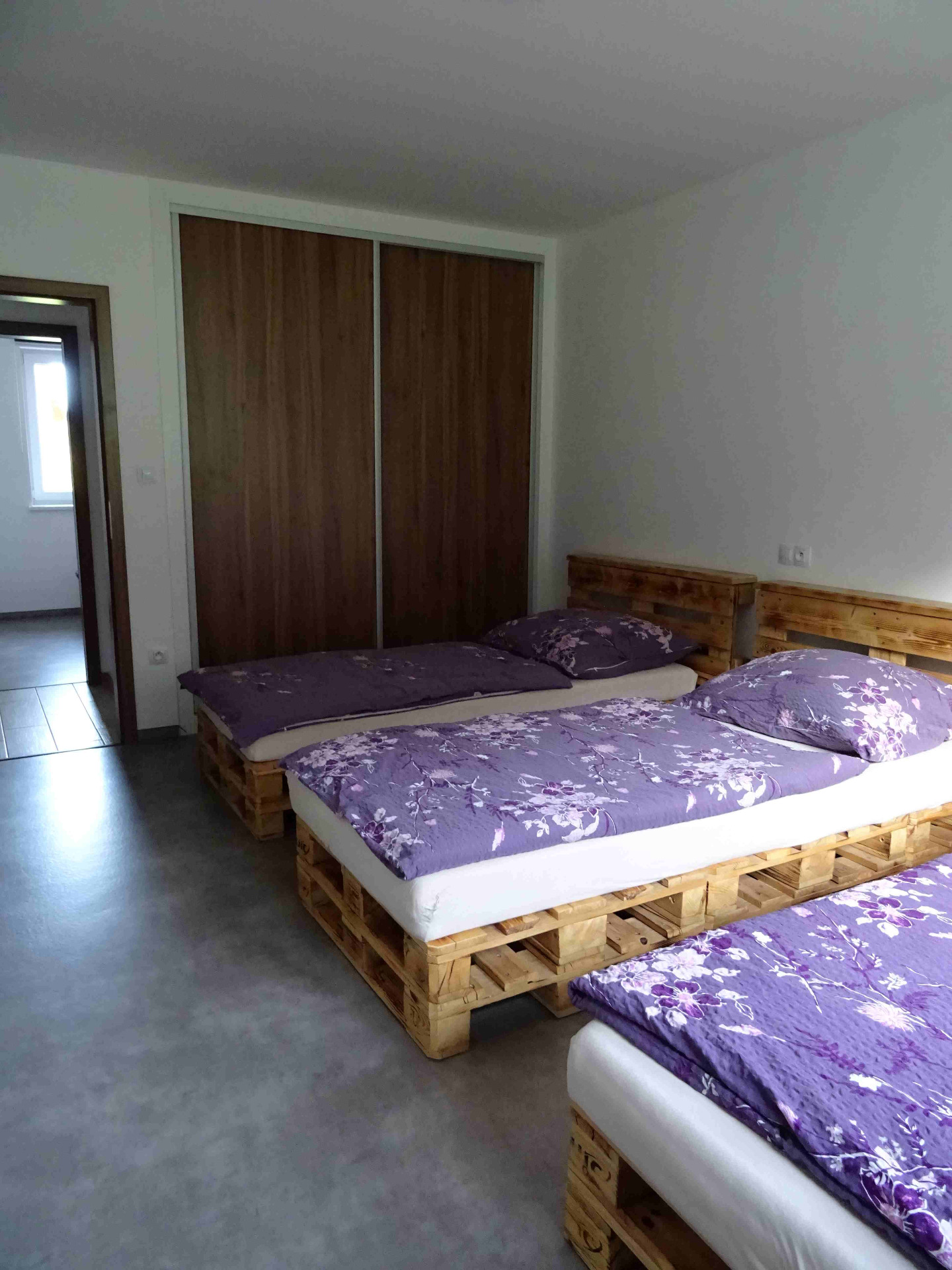 Druhá ložnice - 3 postele